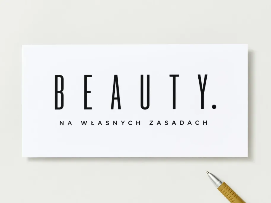 Wizytówka BEAUTY, studyjne ujęcie na płasko